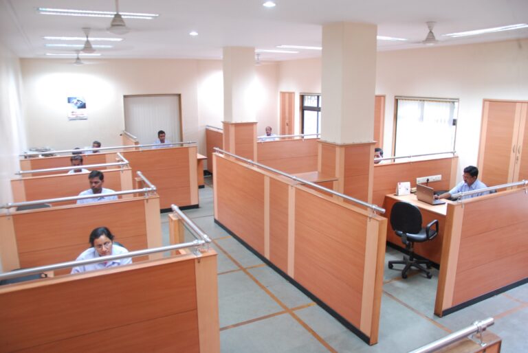 Photo8 Office 768x514